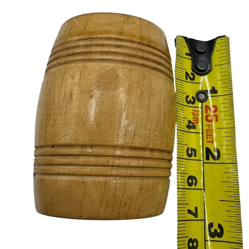 Vintage Made in Italy Wood Barrel Salt Shaker and Pepper‎ Mill Grinder Set